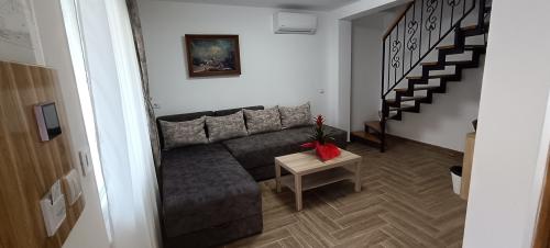 img-20250624-192055-scaled